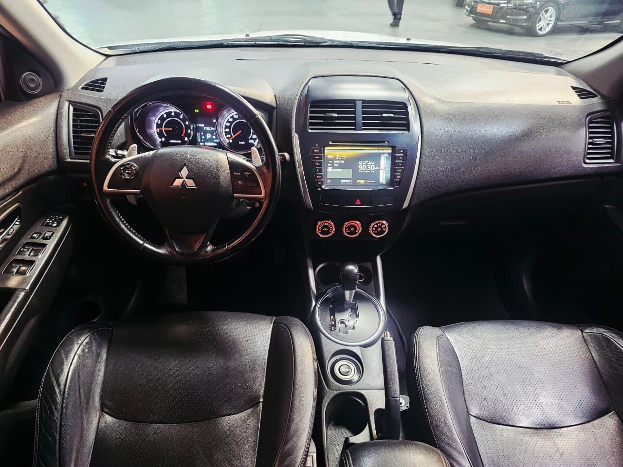 MITSUBISHI ASX - Foto