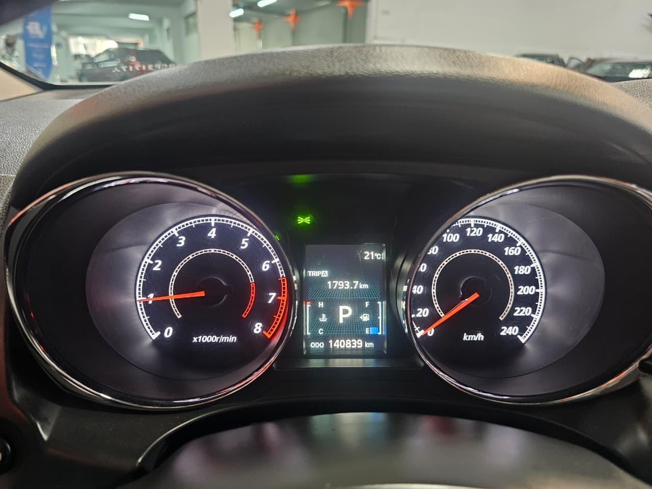 MITSUBISHI ASX - Foto