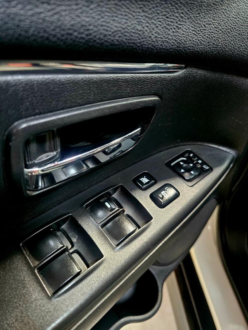 MITSUBISHI ASX - Foto