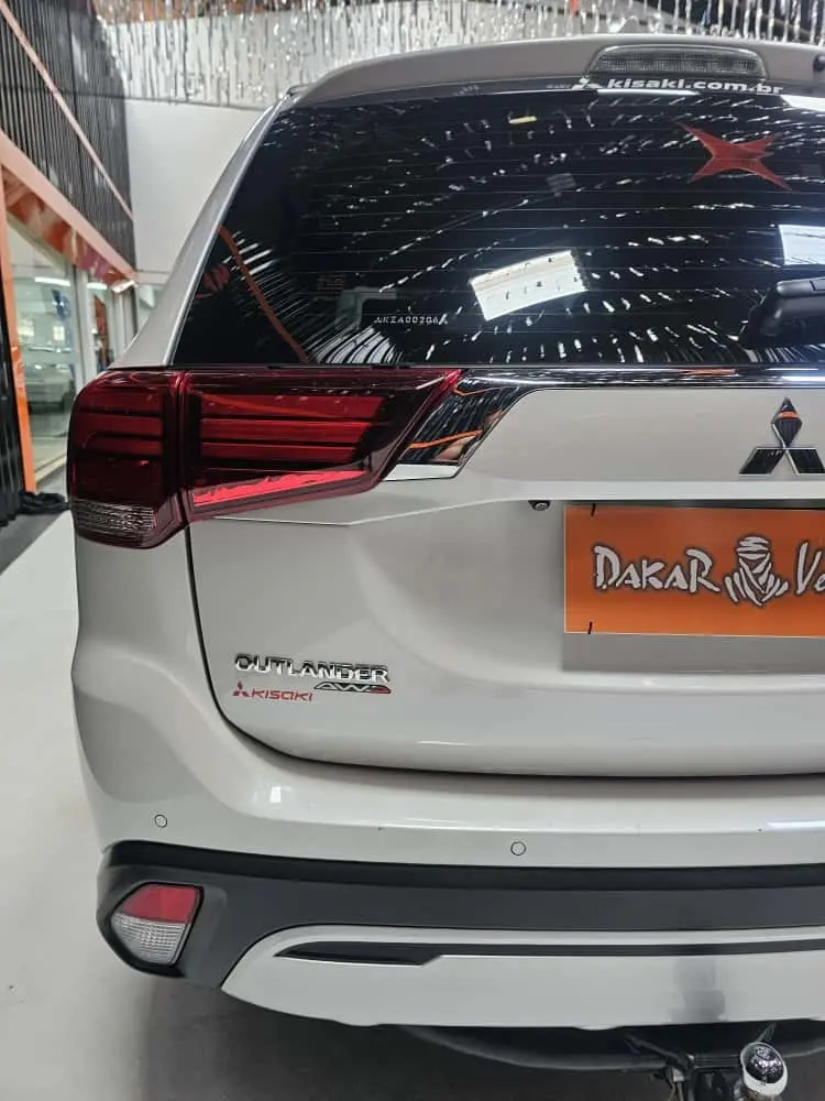 MITSUBISHI Outlander - Foto