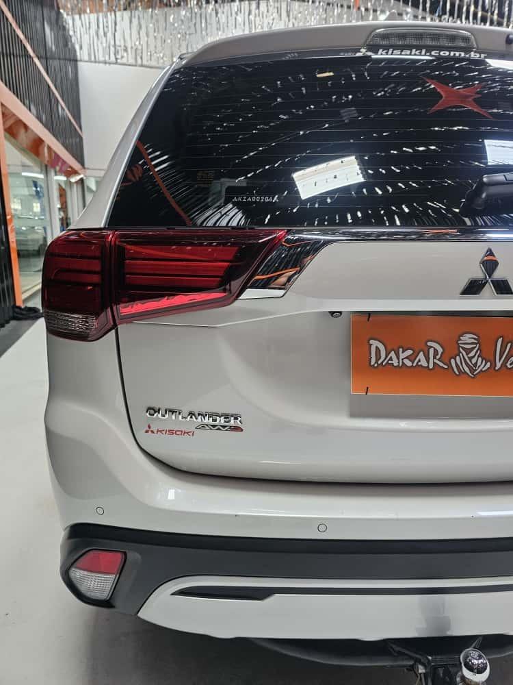 MITSUBISHI Outlander - Foto