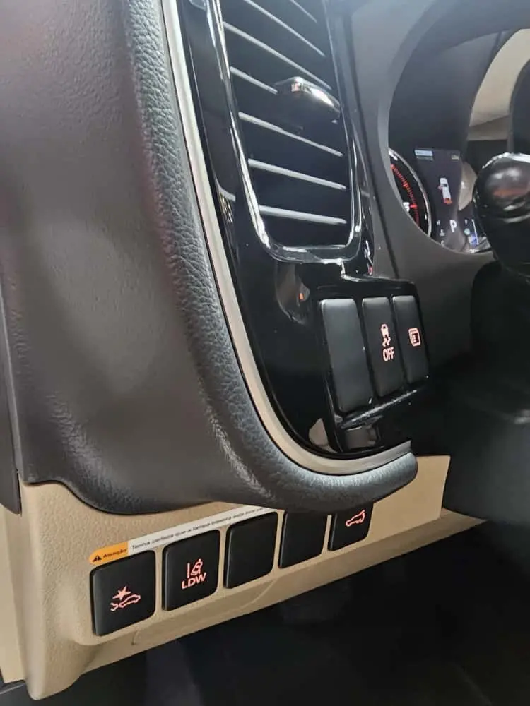 MITSUBISHI Outlander - Foto