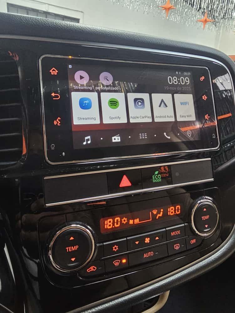 MITSUBISHI Outlander - Foto