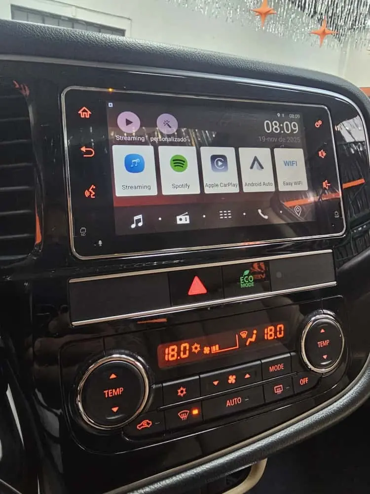 MITSUBISHI Outlander - Foto