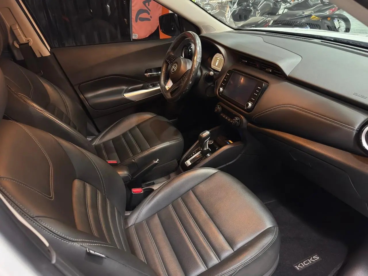 NISSAN Kicks - Foto