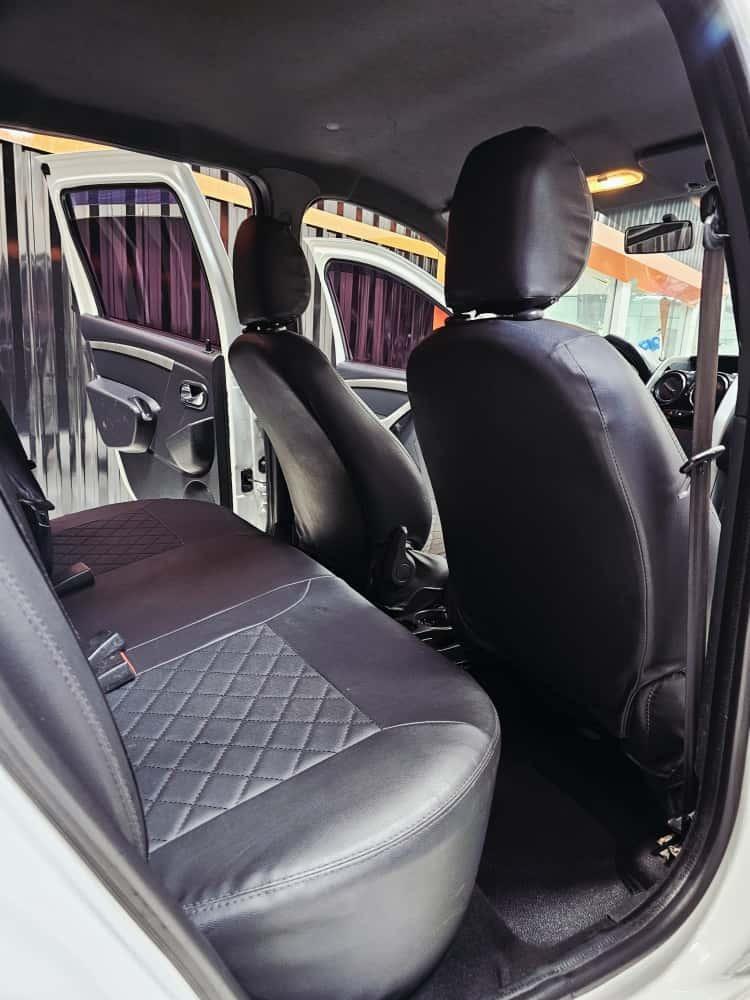 RENAULT Duster - Foto