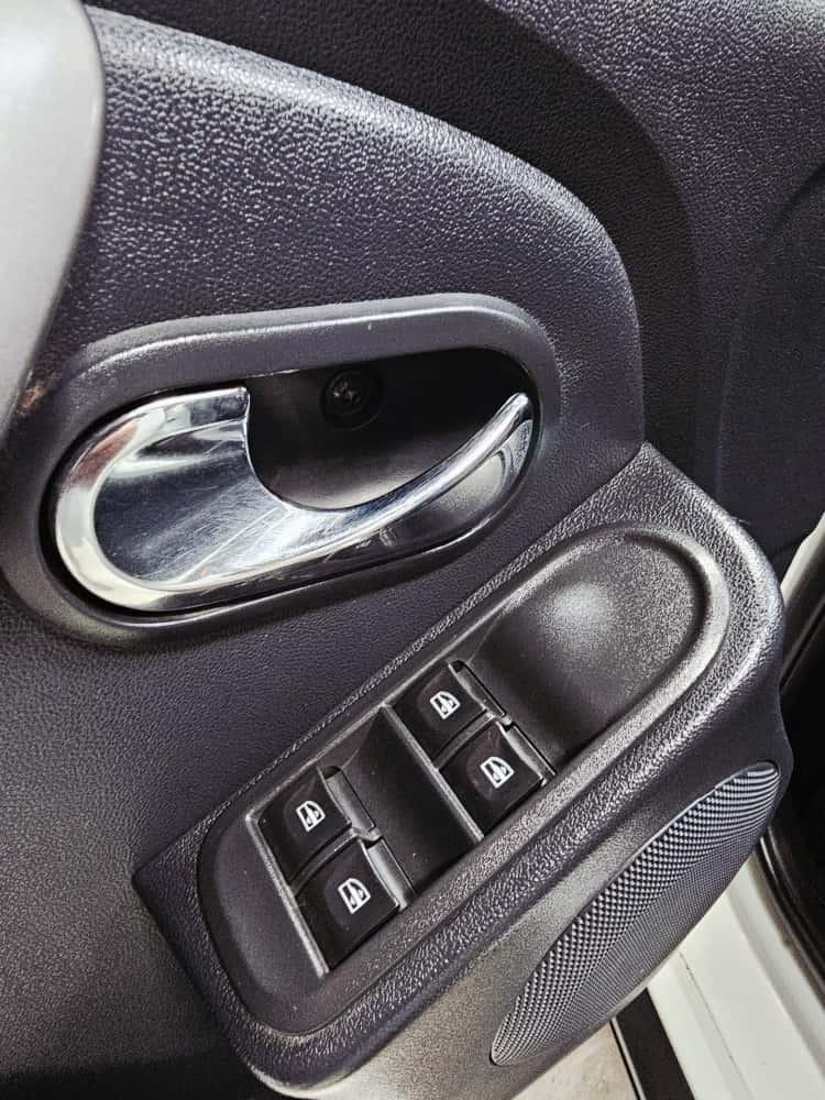 RENAULT Duster - Foto