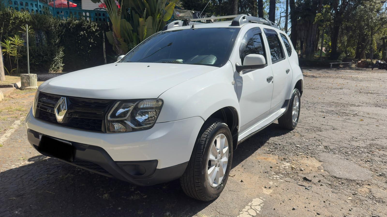 RENAULT Duster - Foto