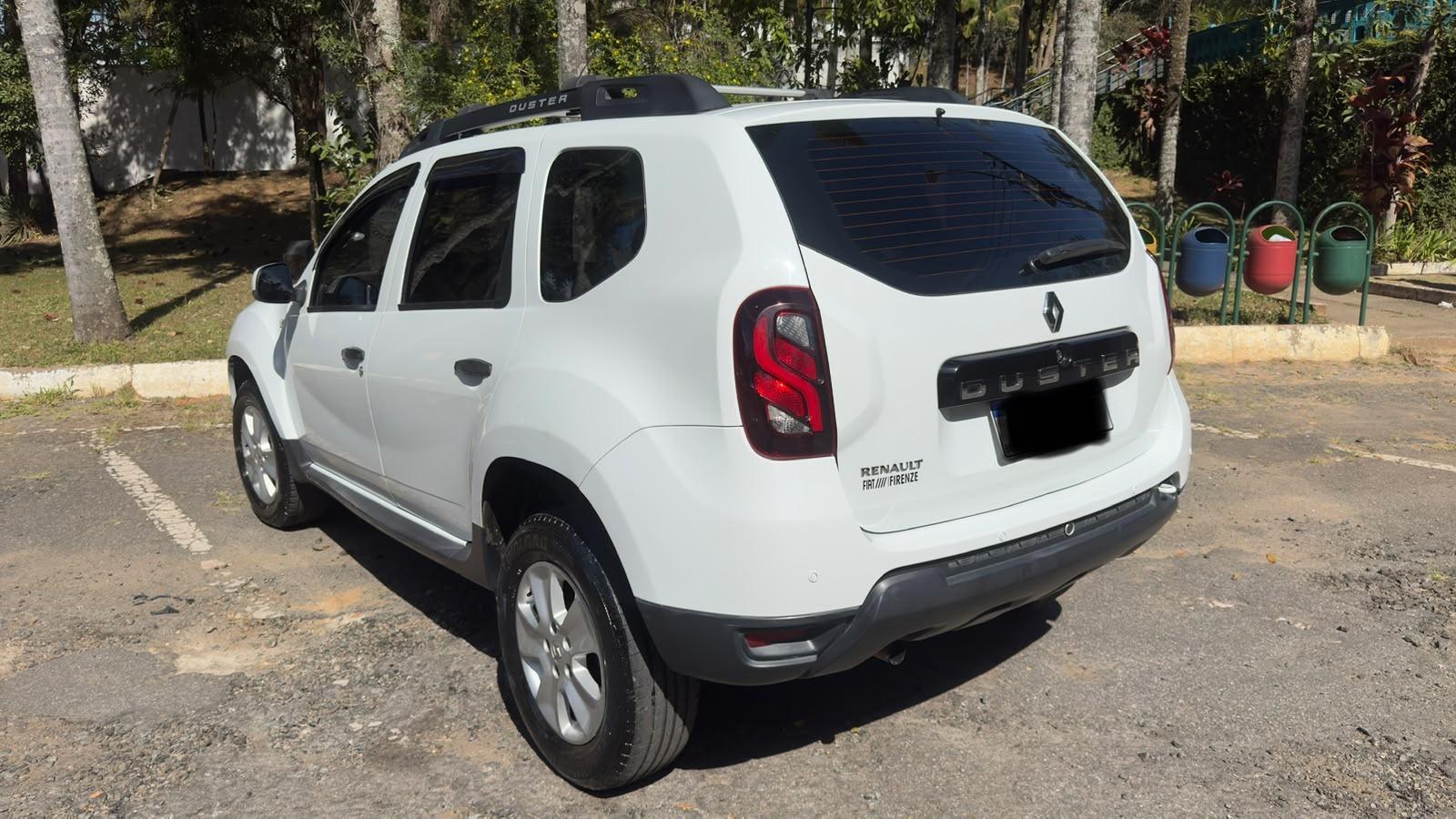 RENAULT Duster - Foto