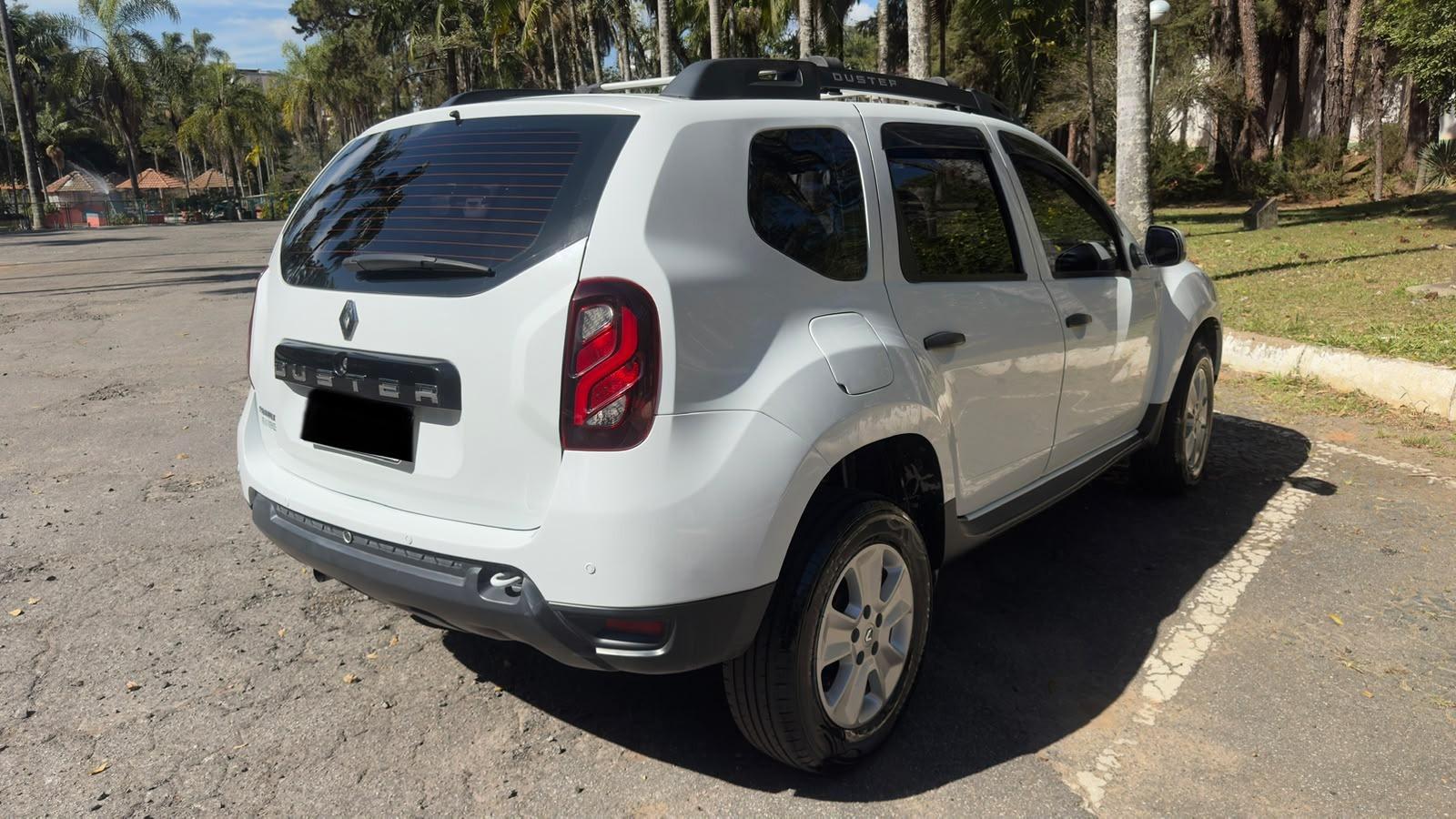 RENAULT Duster - Foto