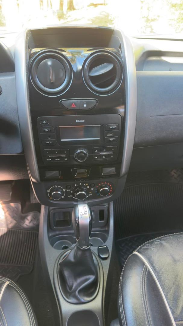 RENAULT Duster - Foto