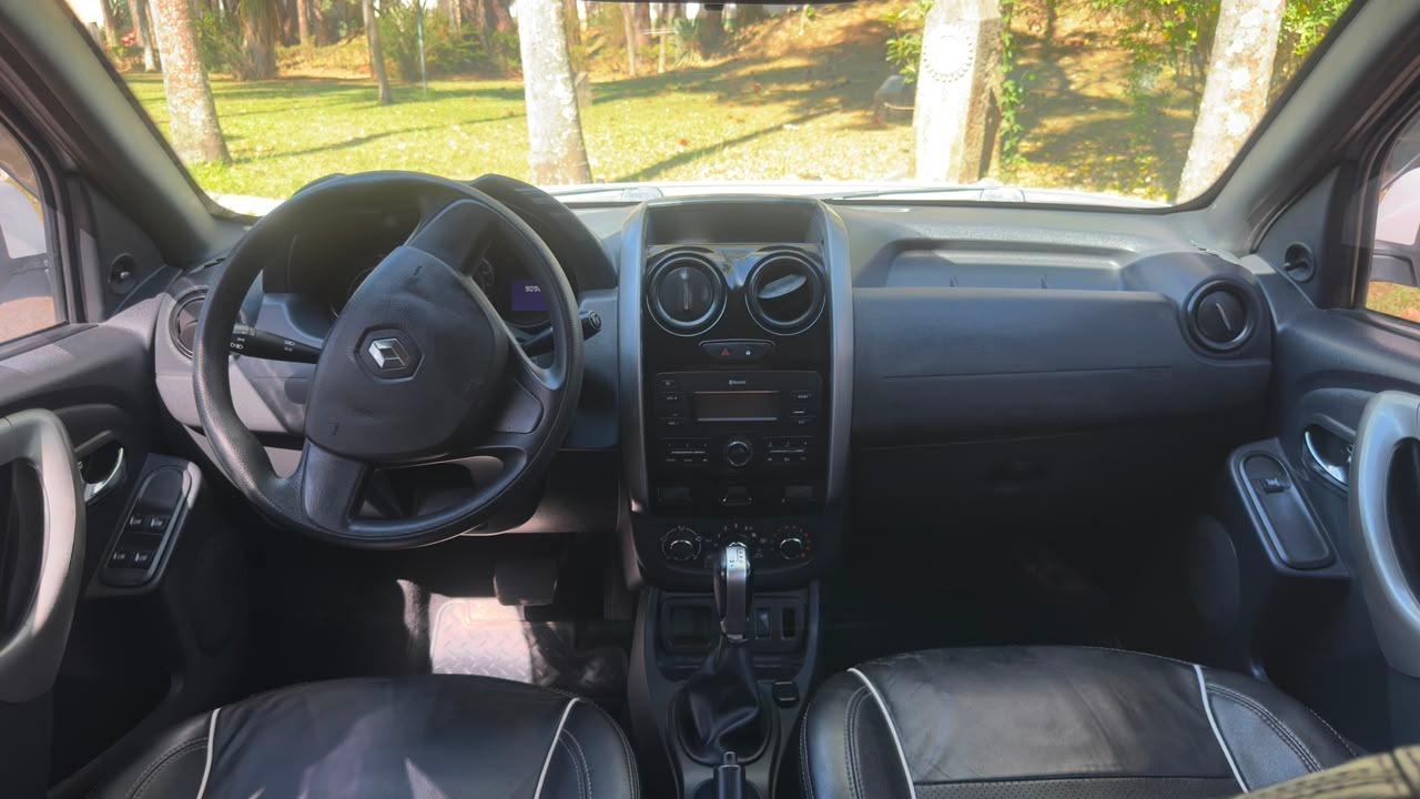 RENAULT Duster - Foto