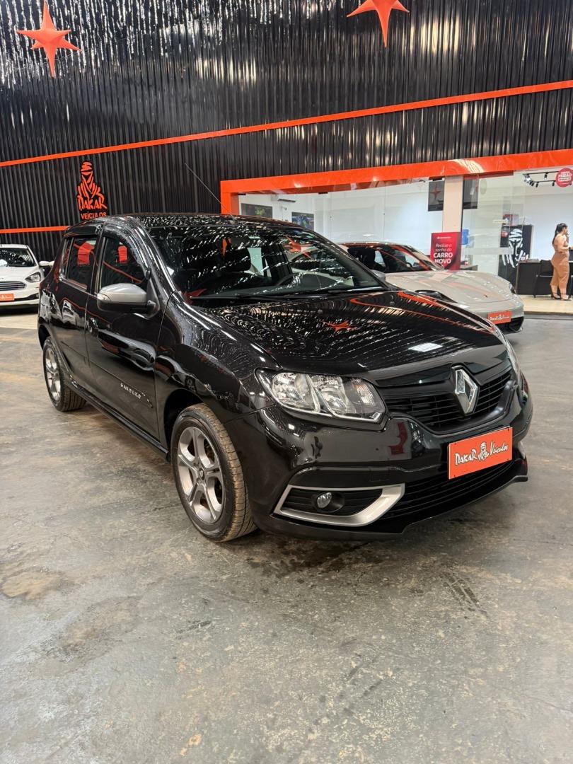 RENAULT Sandero