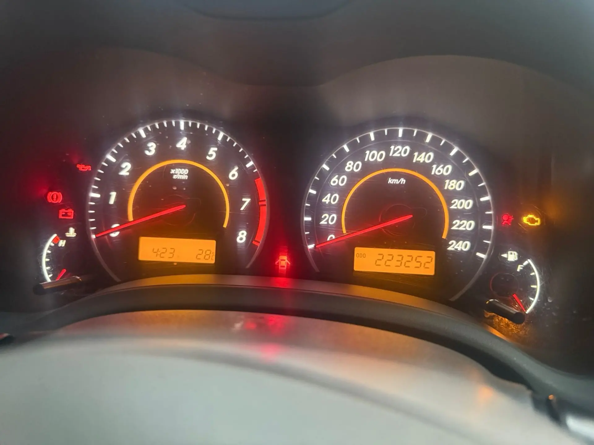 TOYOTA Corolla - Foto