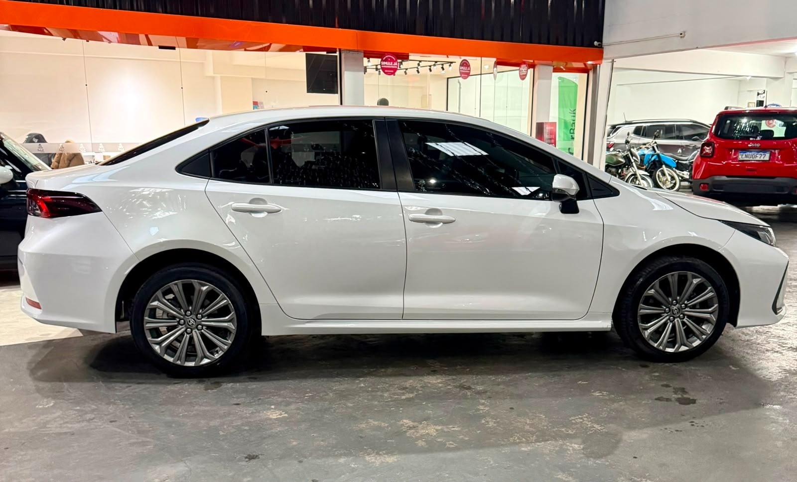 TOYOTA Corolla - Foto