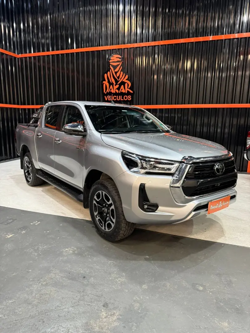 TOYOTA Hilux Caminhonete - Foto