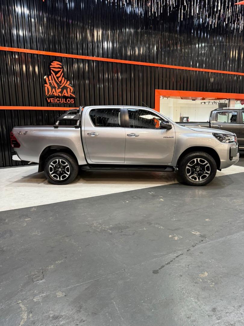 TOYOTA Hilux Caminhonete - Foto