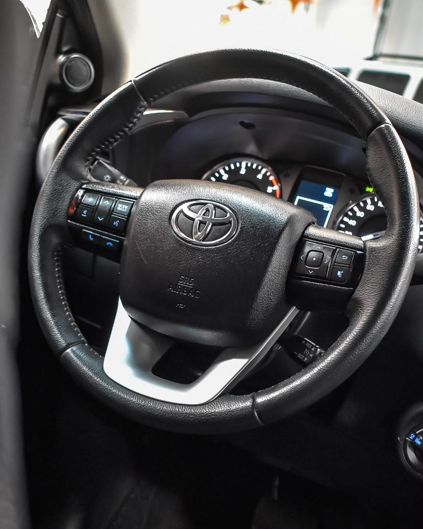 TOYOTA Hilux Caminhonete - Foto