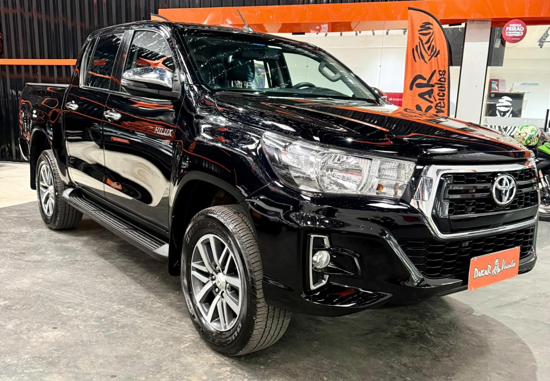TOYOTA Hilux Caminhonete - Foto