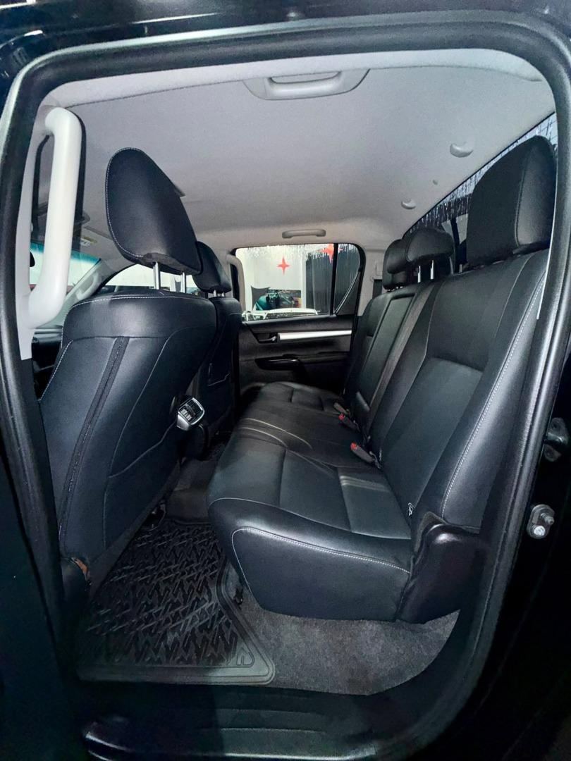 TOYOTA Hilux Caminhonete - Foto