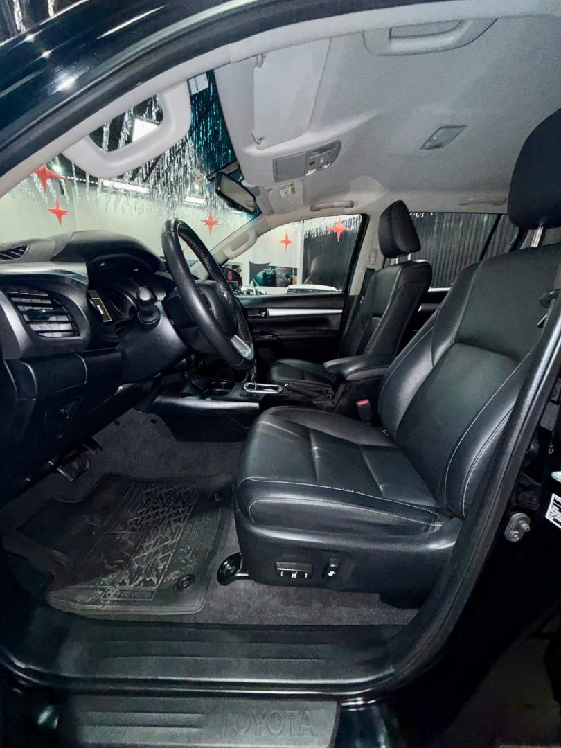 TOYOTA Hilux Caminhonete - Foto
