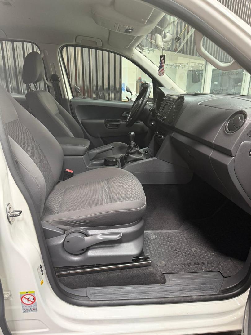 VOLKSWAGEN Amarok - Foto