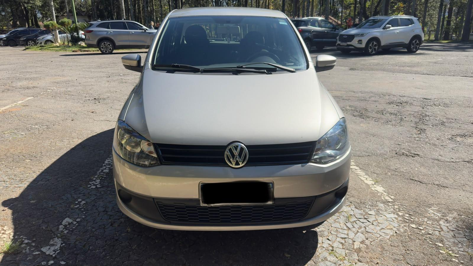 VOLKSWAGEN Fox - Foto