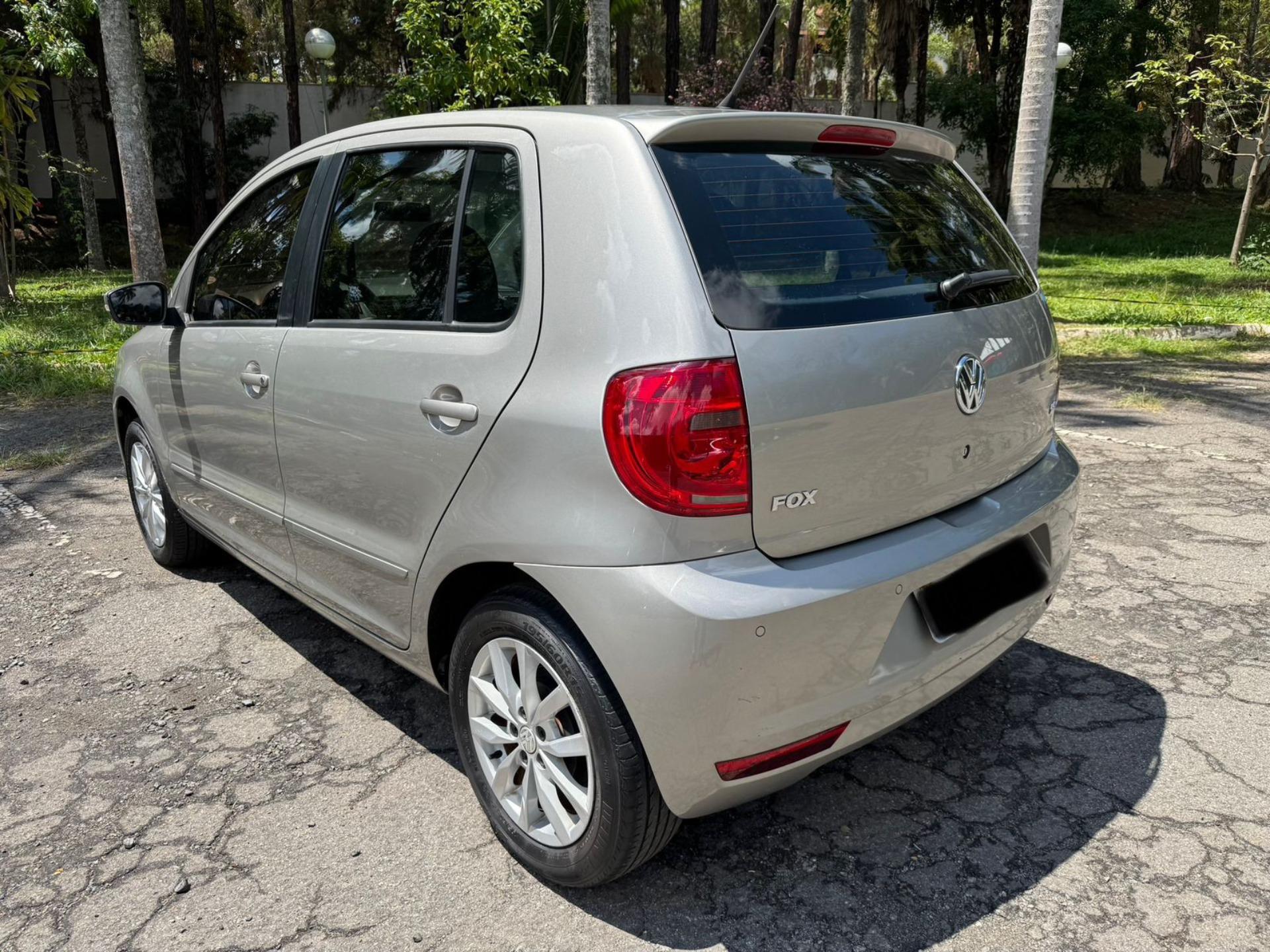 VOLKSWAGEN Fox - Foto
