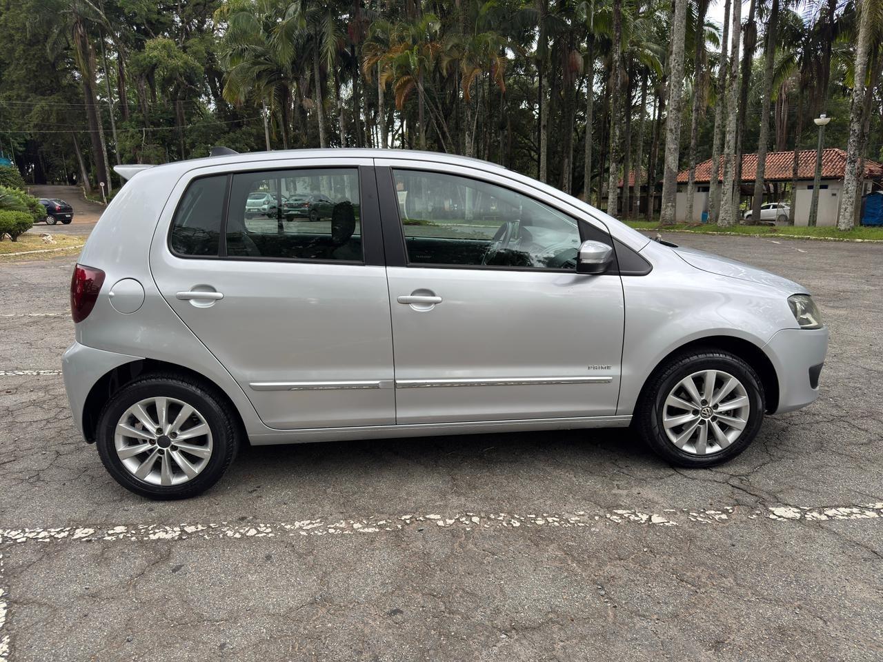 VOLKSWAGEN Fox - Foto