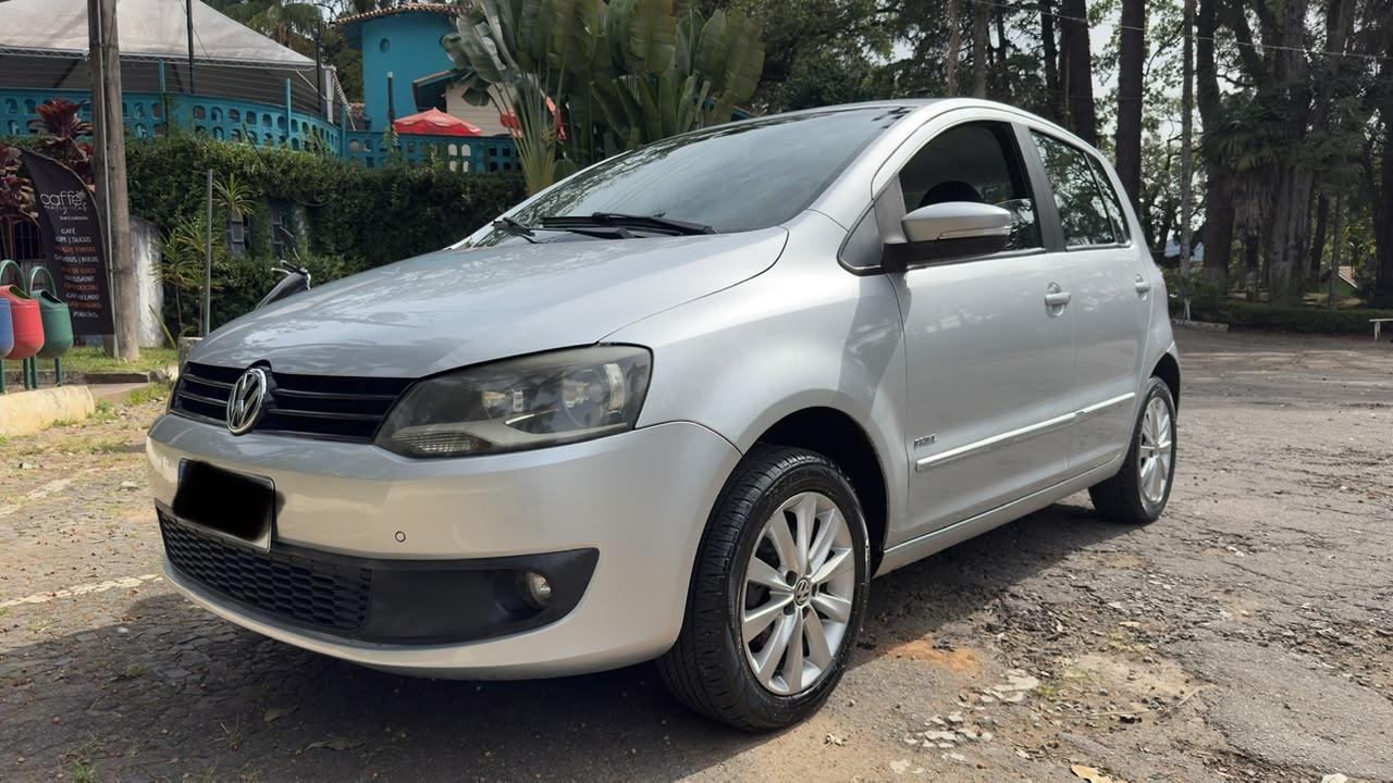VOLKSWAGEN Fox - Foto