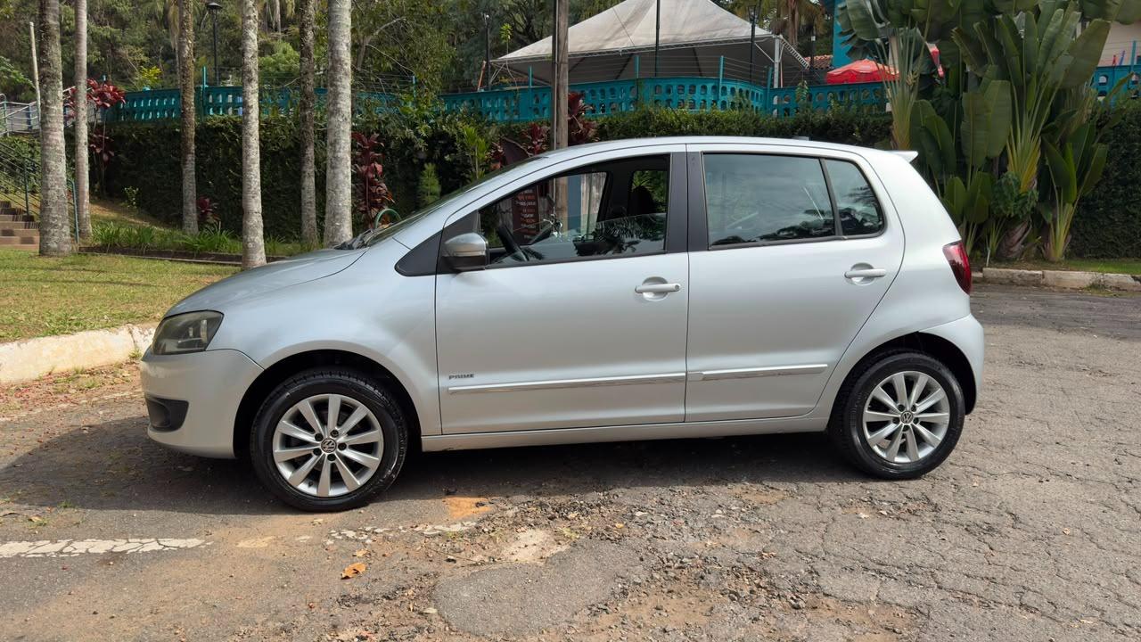 VOLKSWAGEN Fox - Foto