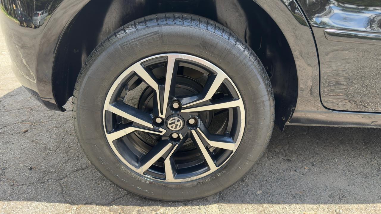 VOLKSWAGEN Gol - Foto