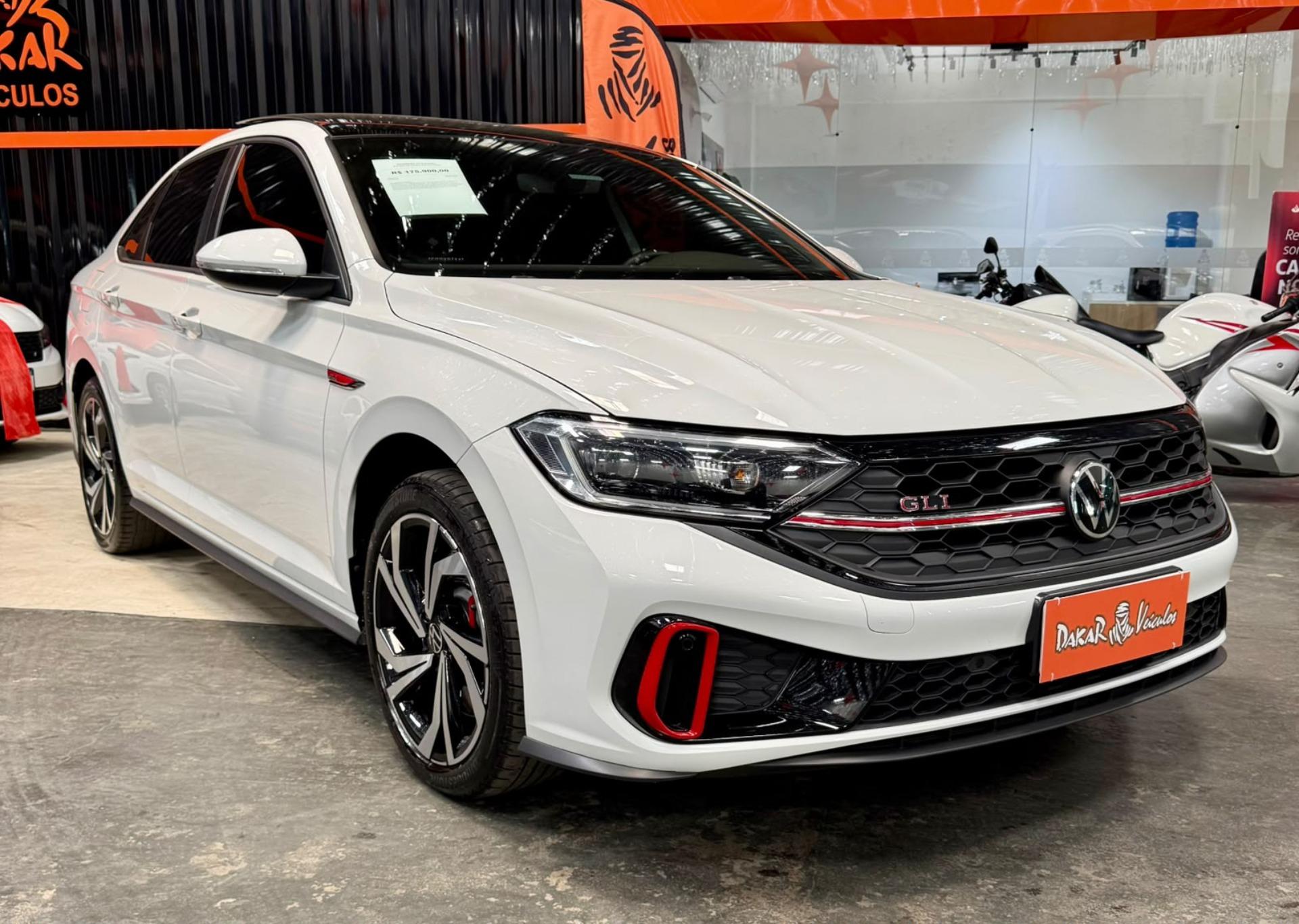 VOLKSWAGEN Jetta - Foto