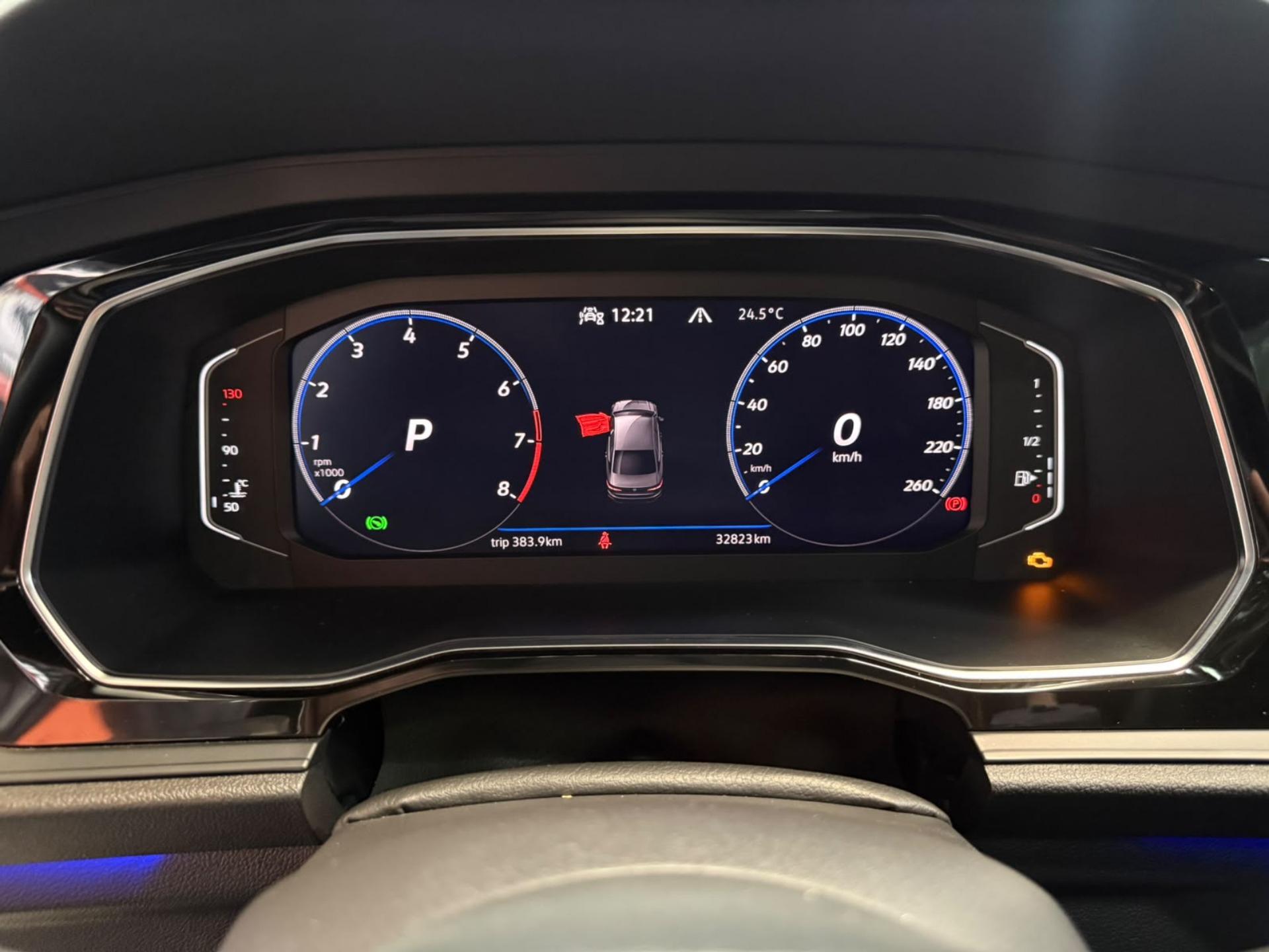 VOLKSWAGEN Jetta - Foto