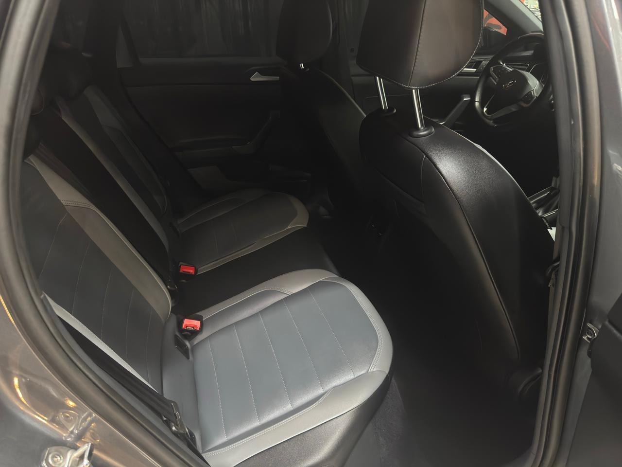 VOLKSWAGEN Nivus - Foto