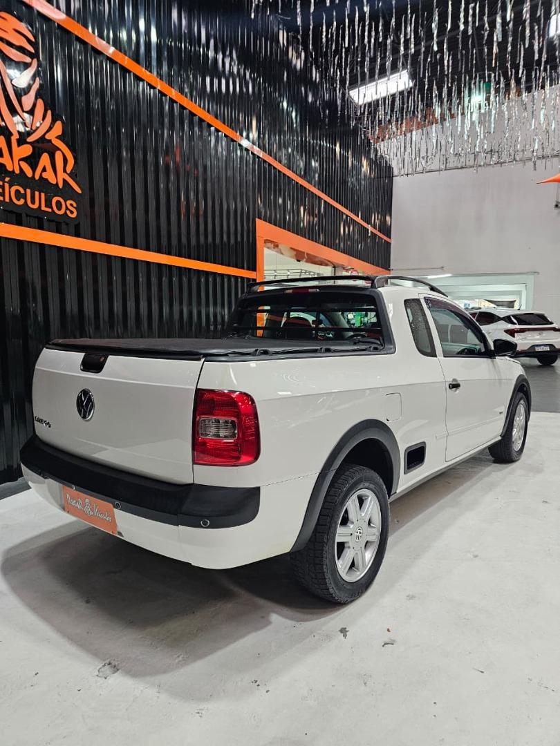 VOLKSWAGEN Saveiro - Foto