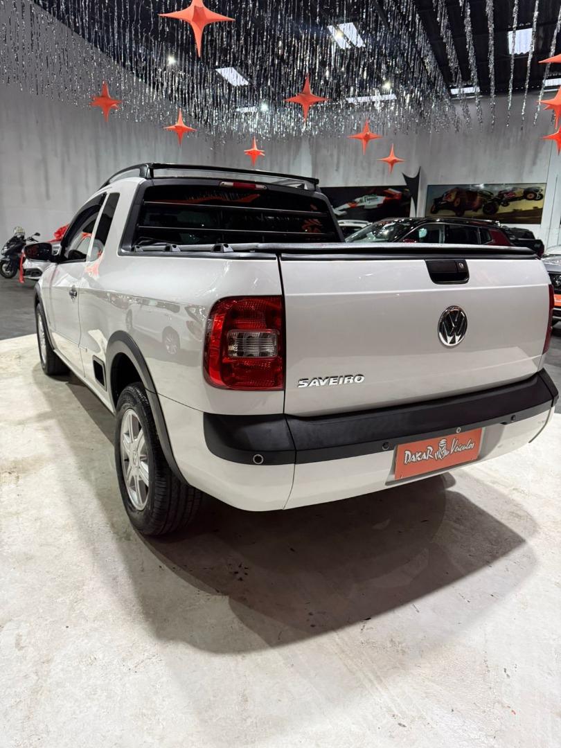 VOLKSWAGEN Saveiro - Foto
