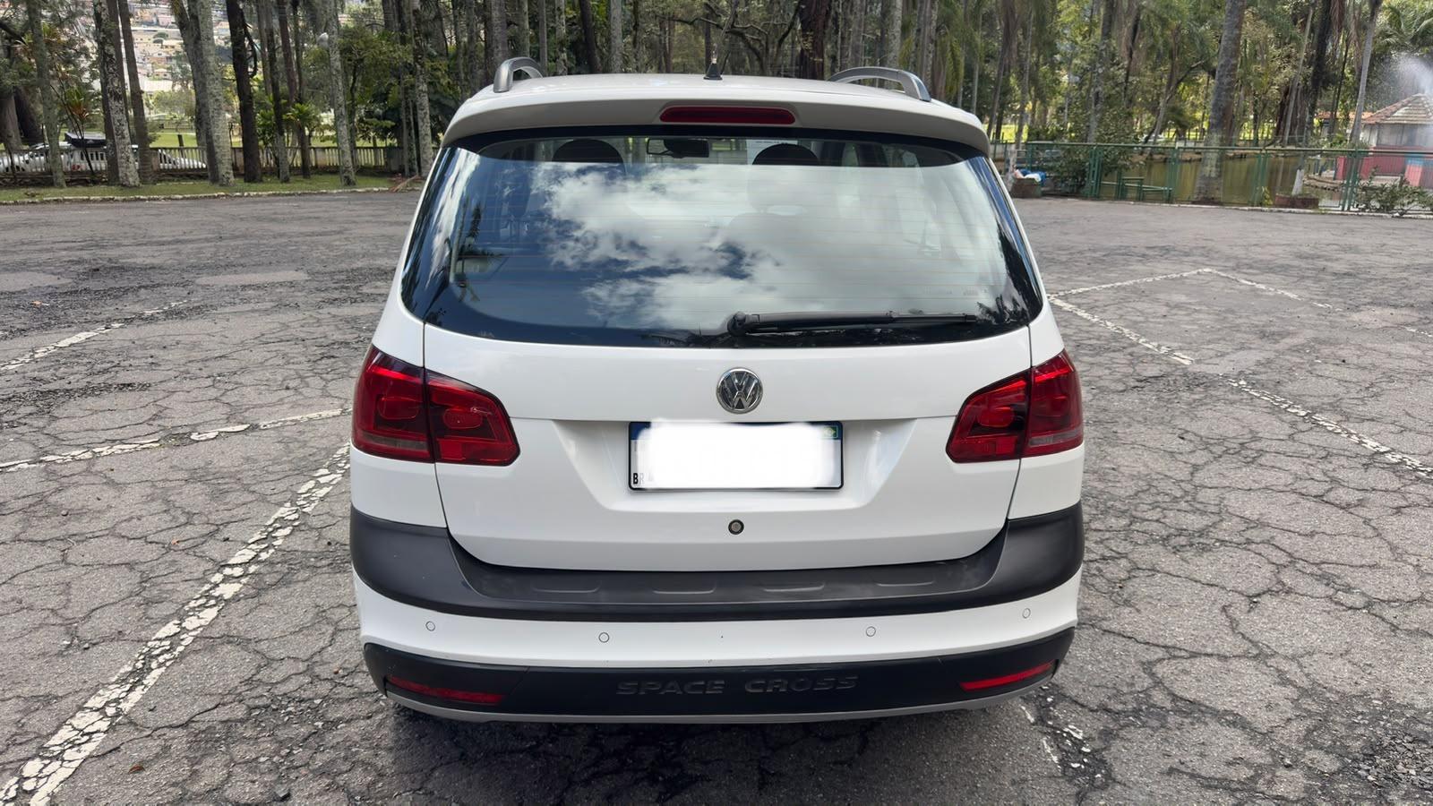 VOLKSWAGEN Space Cross - Foto