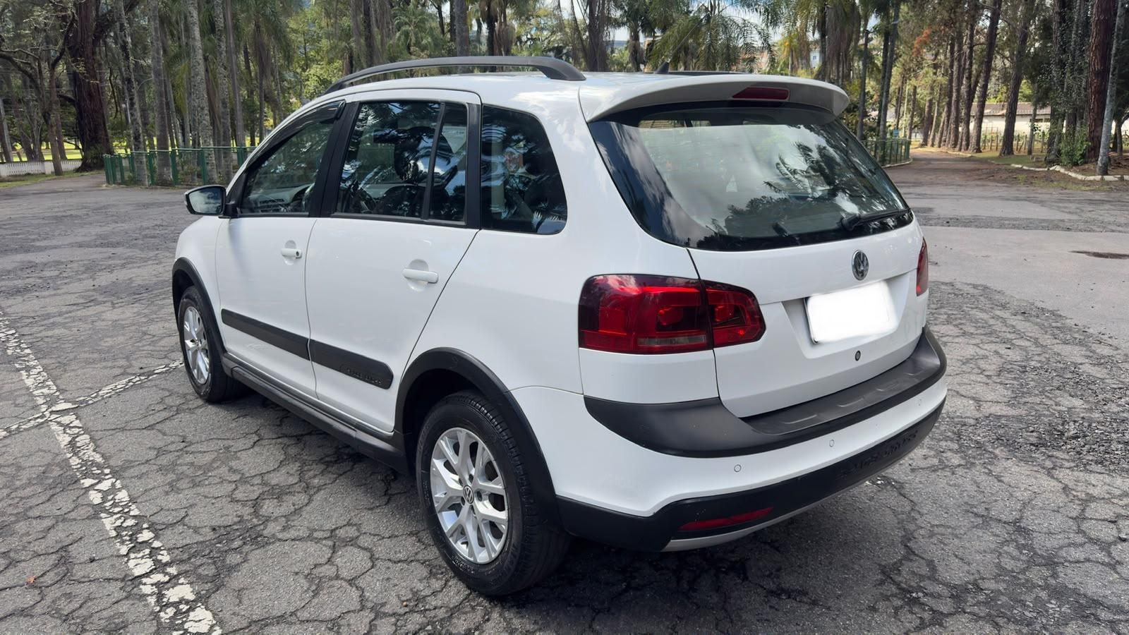 VOLKSWAGEN Space Cross - Foto
