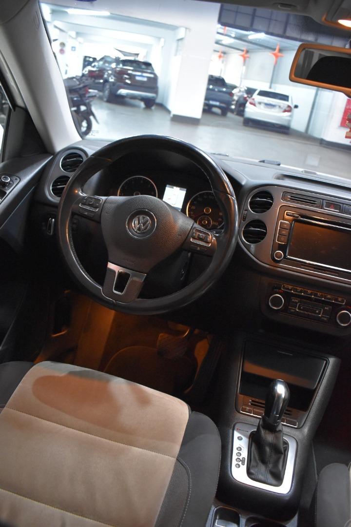 VOLKSWAGEN Tiguan - Foto