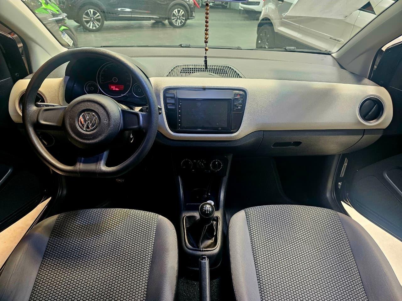 VOLKSWAGEN UP - Foto