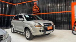 HYUNDAI Tucson 2.0 16V 4P GLS AUTOMÁTICO HYUNDAI Tucson 2.0 16V 4P GLS AUTOMÁTICO