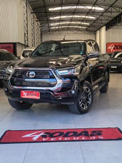 TOYOTA Hilux Caminhonete 2.8 16V SRX 4X4 DIESEL CABINE DUPLA AUTOMÁTICO TOYOTA Hilux Caminhonete 2.8 16V SRX 4X4 DIESEL CABINE DUPLA AUTOMÁTICO