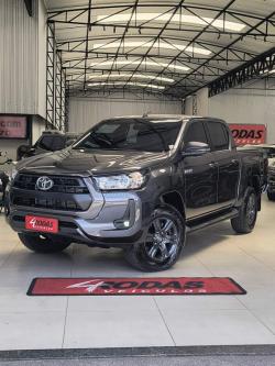 TOYOTA Hilux Caminhonete 2.8 16V 4P SR 4X4 DIESEL CABINE DUPLA AUTOMTICO