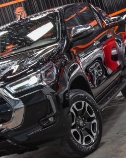 TOYOTA Hilux Caminhonete 2.8 16V SRV 4X4 DIESEL CABINE DUPLA AUTOM�TICO