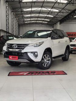 TOYOTA Hilux SW4 2.8 16V 4P SRX 4X4 7 LUGARES TURBO DIESEL AUTOM�TICO
