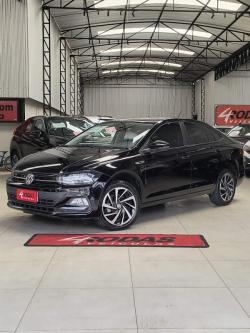 VOLKSWAGEN Virtus 1.0 4P 200 TSI FLEX HIGHLINE AUTOM�TICO