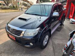 TOYOTA Hilux Caminhonete 3.0 16V 4P 4X4 SRV TURBO DIESEL CABINE DUPLA AUTOMTICO