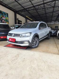 VOLKSWAGEN Saveiro 1.6 G7 CABINE DUPLA CROSS FLEX