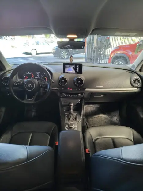 AUDI A3 Sedan 1.4 16V 4P TFSI FLEX AMBIENTE AUTOM�TICO, Foto 3